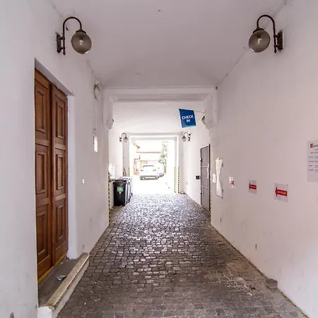 Soukenicka Apartcomplex 2 프라하