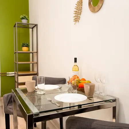 Soukenicka Apartcomplex 2 아파트호텔 *